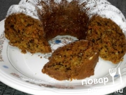Кекс с морковью, цедрой апельсина и орехами